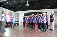 �����׻𾺼����ſ�չԱ����չ�