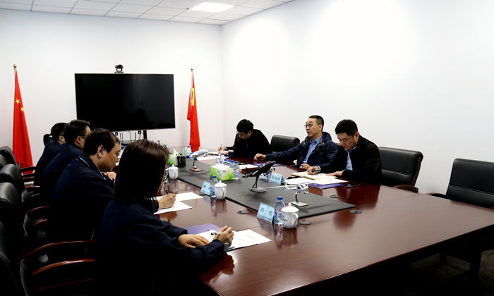 ��ί��֯���쵼���׻𾺼����ŵ���