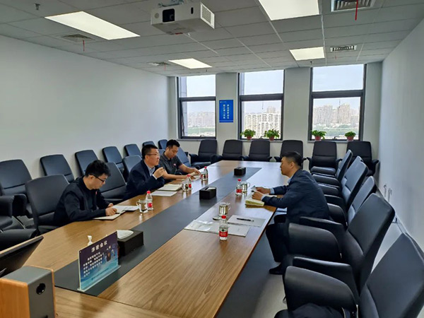 ����Դ �ٺ��� ı��չ�������׻𾺼���ҵ�������׻𾺼���ҵ�����ɻ�����о�����չ������̸